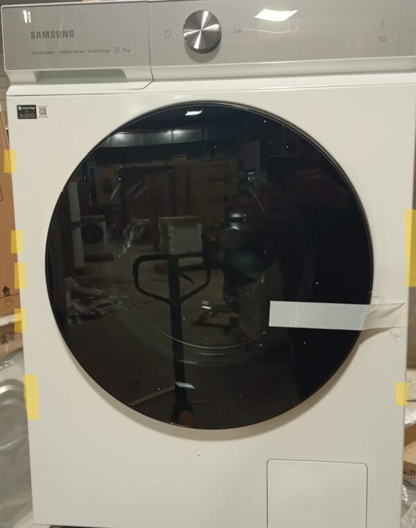 OUTLET50-WW11BB944DGH Samsung WW11BB944DGHAH 11 Kg 1400 devir Bespoke Çamaşır Makinesi, AI Wash, AI Eco Bubble, QuickDrive