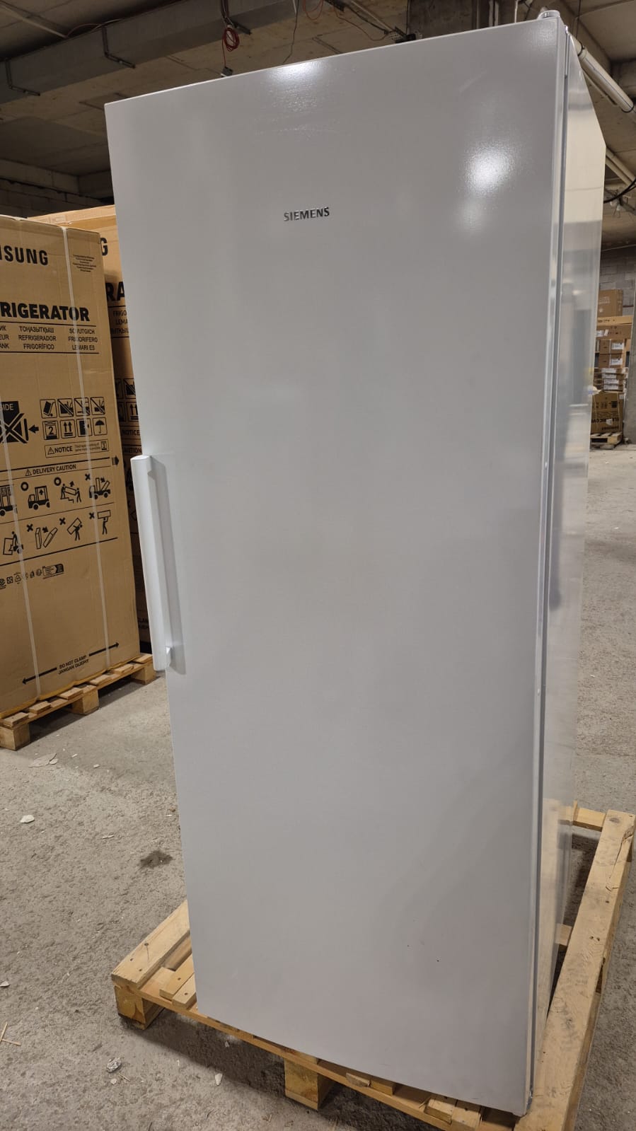 OUTLET90-GS54NVWEON Siemens GS54NVWE0N  No Frost 7 Çekmeceli Derin Dondurucu