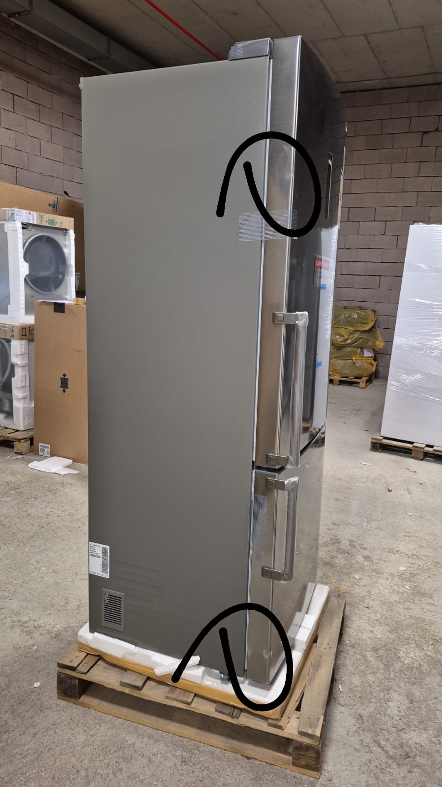 OUTLET101-GC-B569BLCM   LG GC-B569BLCM.APZPLTK E Enerji Sınıfı 462L No-Frost Buzdolabı