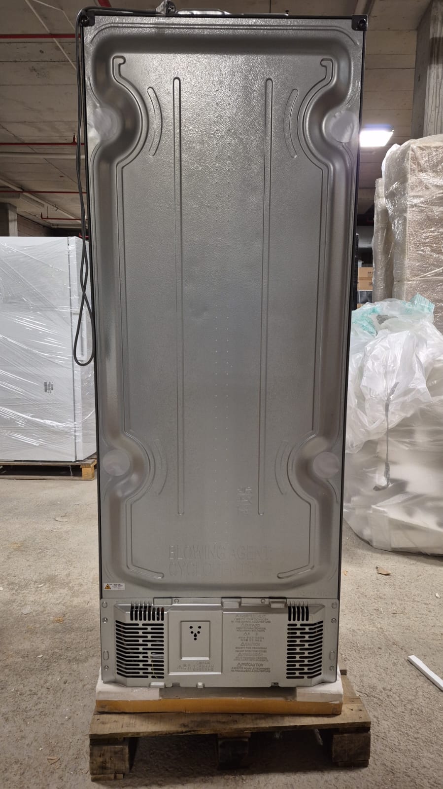 OUTLET101-GC-B569BLCM   LG GC-B569BLCM.APZPLTK E Enerji Sınıfı 462L No-Frost Buzdolabı