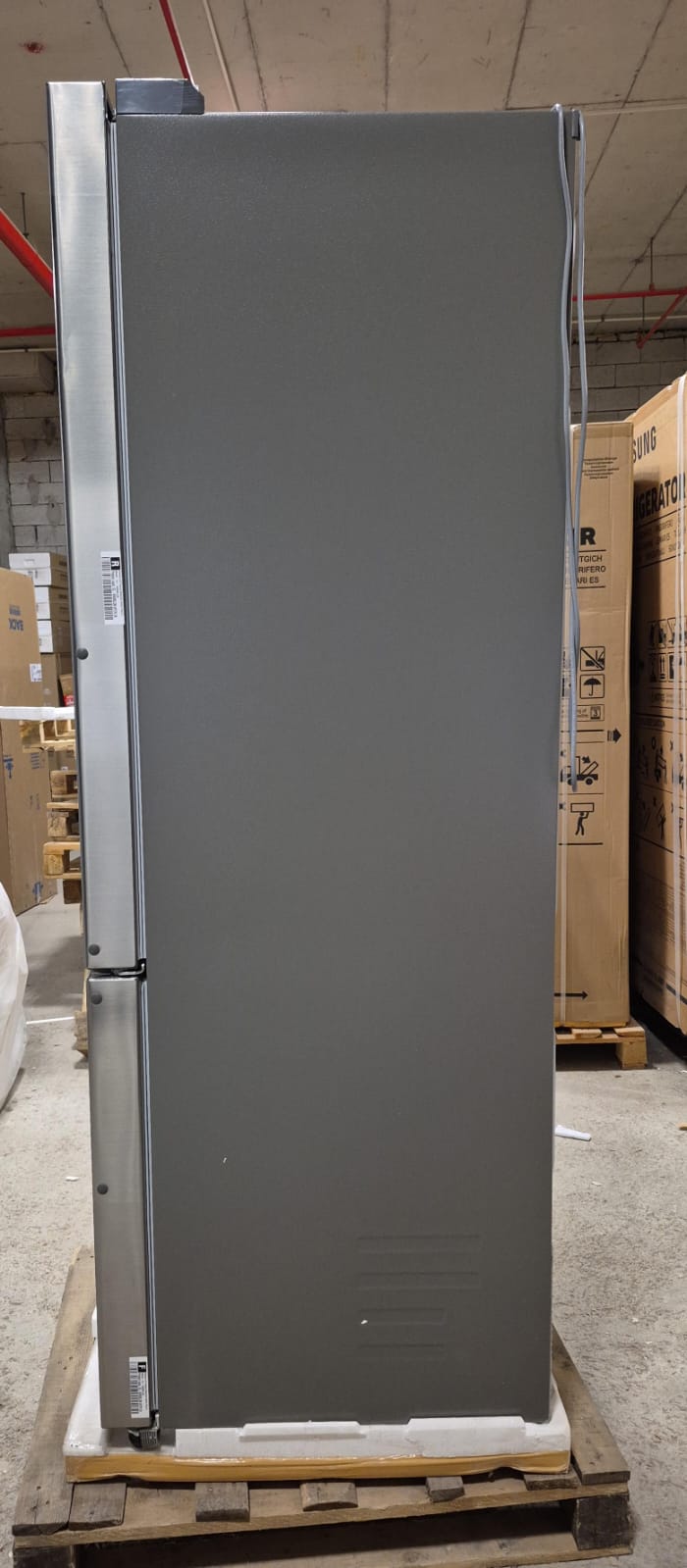 OUTLET101-GC-B569BLCM   LG GC-B569BLCM.APZPLTK E Enerji Sınıfı 462L No-Frost Buzdolabı