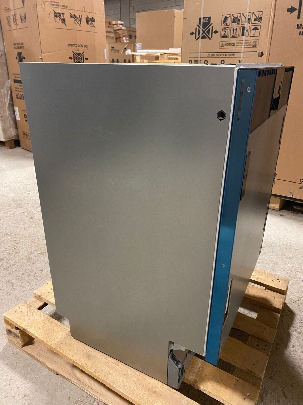 OUTLET106-SX95EX12CE  Siemens SX95EX12CE Bulaşık Makinesi Tam Ankastre 8 Programlı