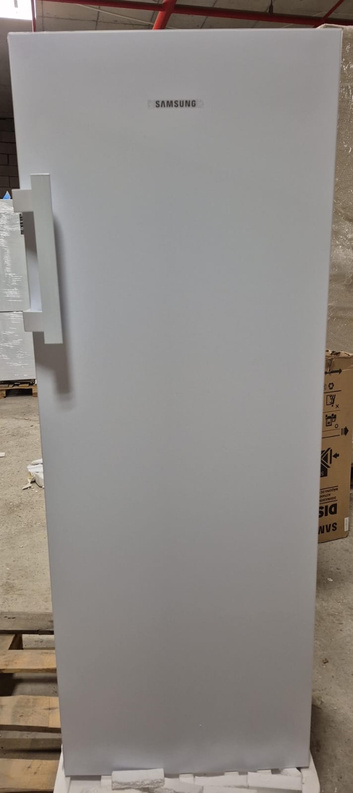 WhatsApp Image 2026-02-26 at 14.54.17 OUTLET110-RZ20DG3001WW Samsung RZ20DG3001WWTR 160Lt Tek Kapılı Derin Dondurucu