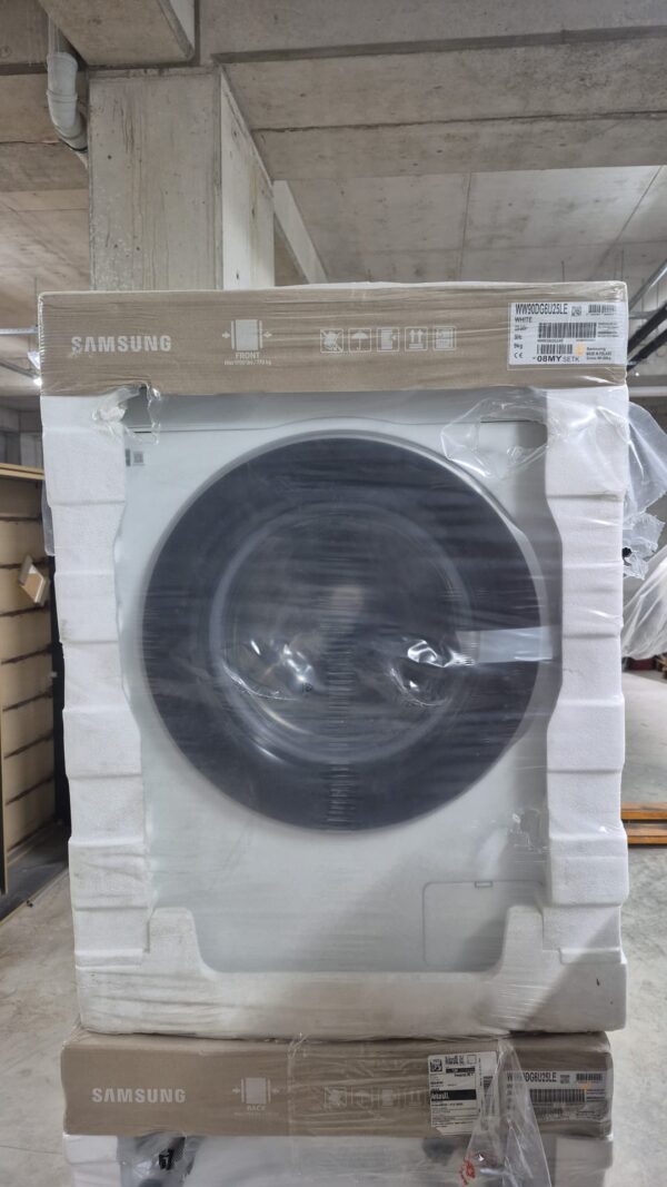 WhatsApp Image 2026-04-16 at 12.12.43 OUTLET124-WW90DG6U25LE Samsung WW90DG6U25LEAH A Enerji Sınıfı 9 kg 1400 Devir Beyaz Çamaşır Makinesi