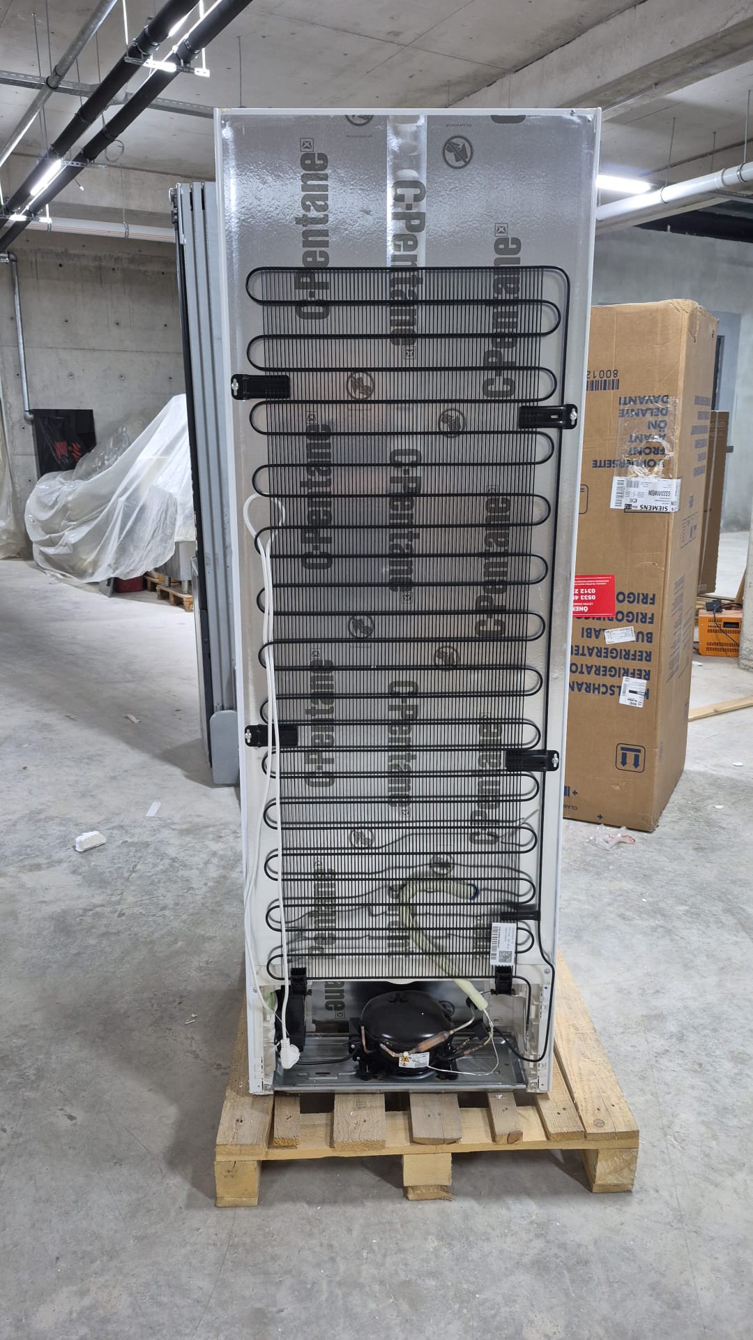 OUTLET130-GS33VVWEON Siemens GS33VVWE0N 231 Lt 7 Çekmeceli Derin Dondurucu
