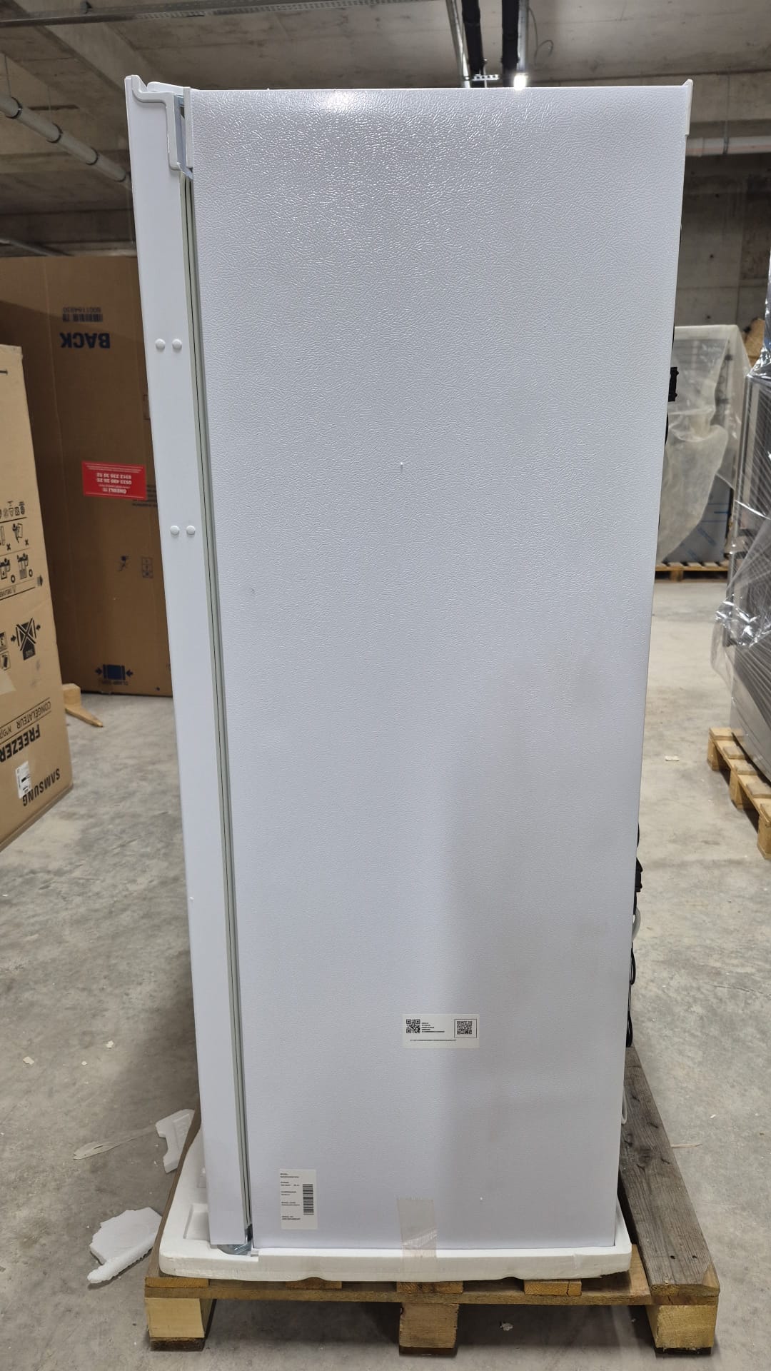 OUTLET133-RZ20DG3001WW Samsung RZ20DG3001WWTR 160 lt Tek Kapılı Derin Dondurucu E Enerji Sınıfı Çekmeceli Tasarım